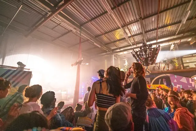 Event, people and live-music photography by Aquinox Media