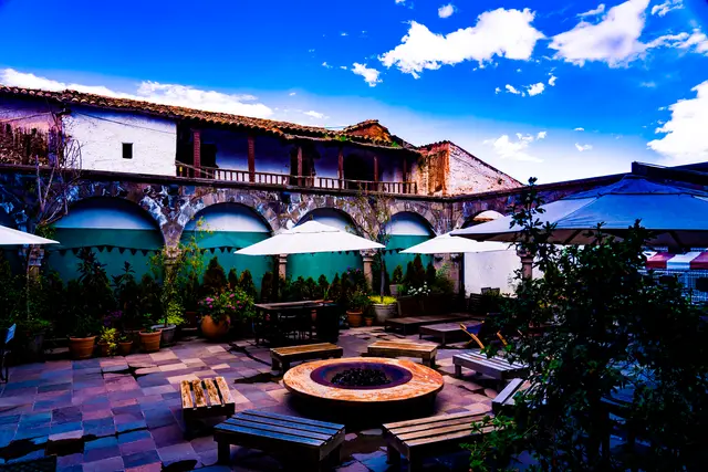 Architecture, interior and real estate photography by Aquinox Media